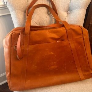 Parker Clay Weekend Elegant Tan Leather Bag